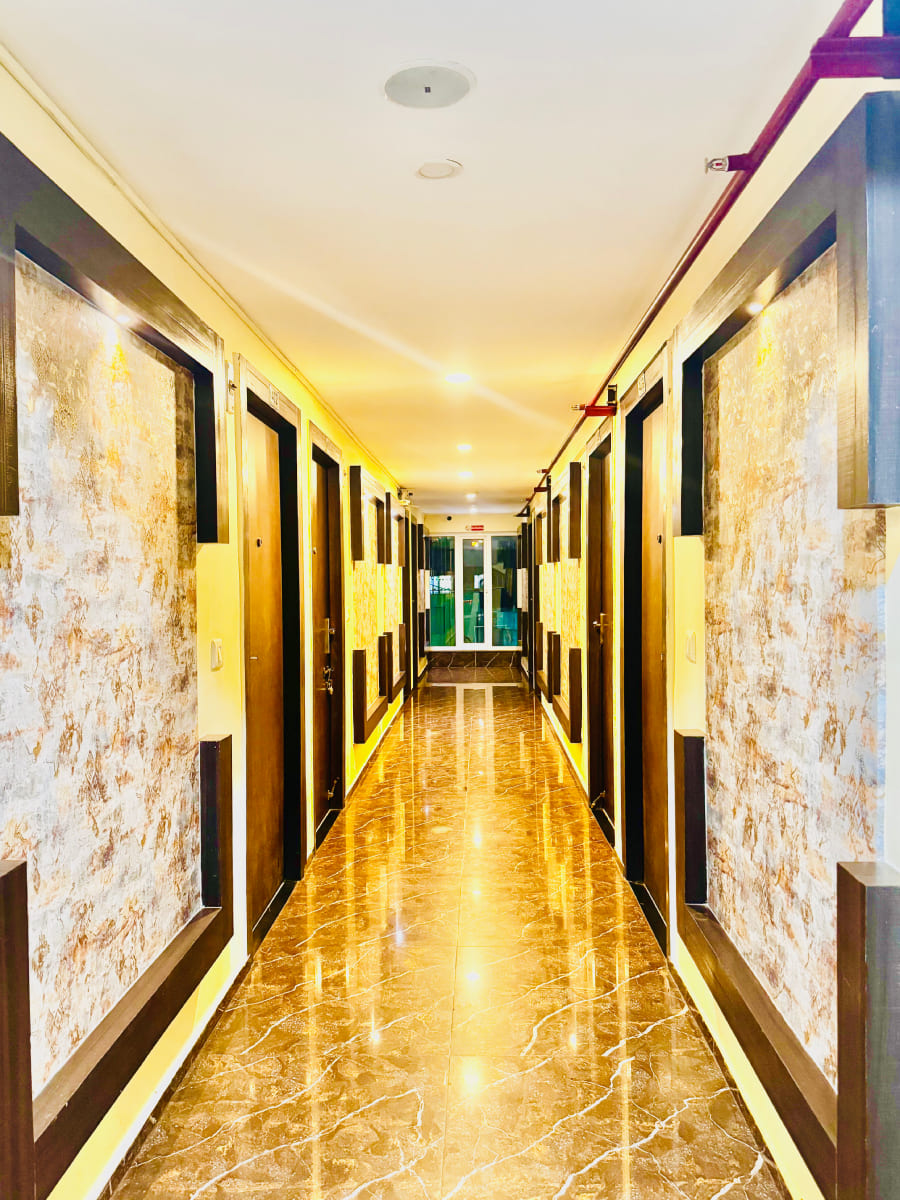 3 star hotels in newtown Kolkata